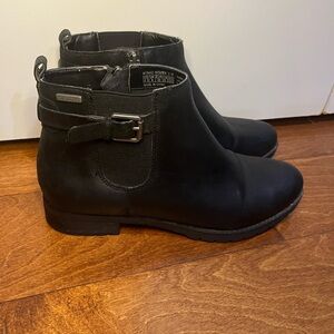 Rockport booties